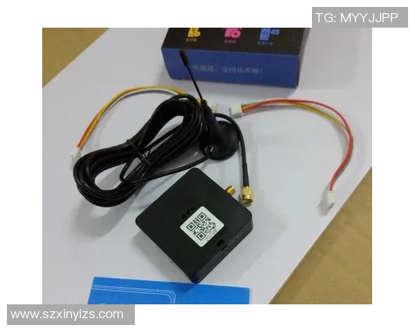 足球明星挑战抓娃娃技巧大比拼精彩视频合集让你乐不停